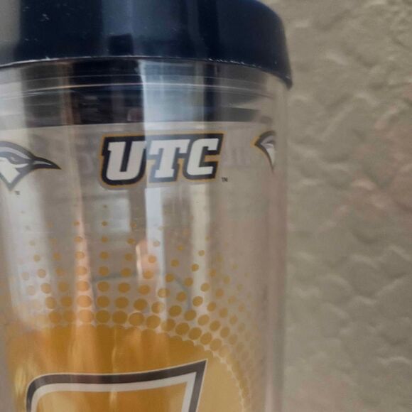 University of Tennessee at Chattanooga UTC Tervis 26 ounce - Picture 2 of 7